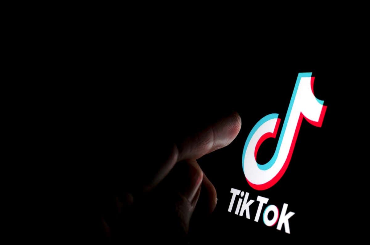 لماذا لا يعمل تطبيق TikTok الخاص بي؟  8 طرق لإصلاحها الصورة 1