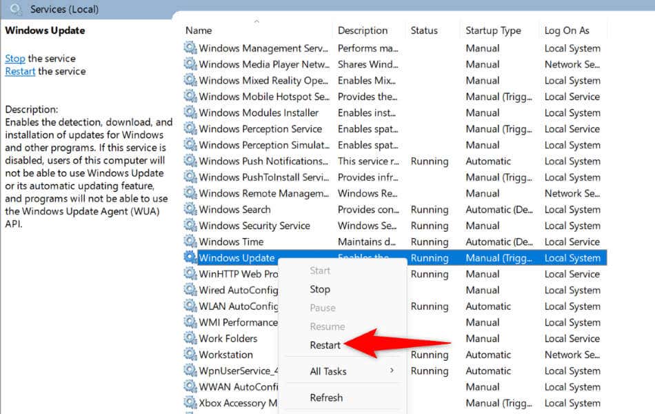 "إعادة التشغيل" المميز لـ "Windows Update" على نافذة "الخدمات".