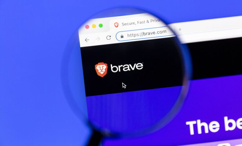 لماذا لا يجب عليك استخدام متصفح Brave للوصول إلى الويب المظلم