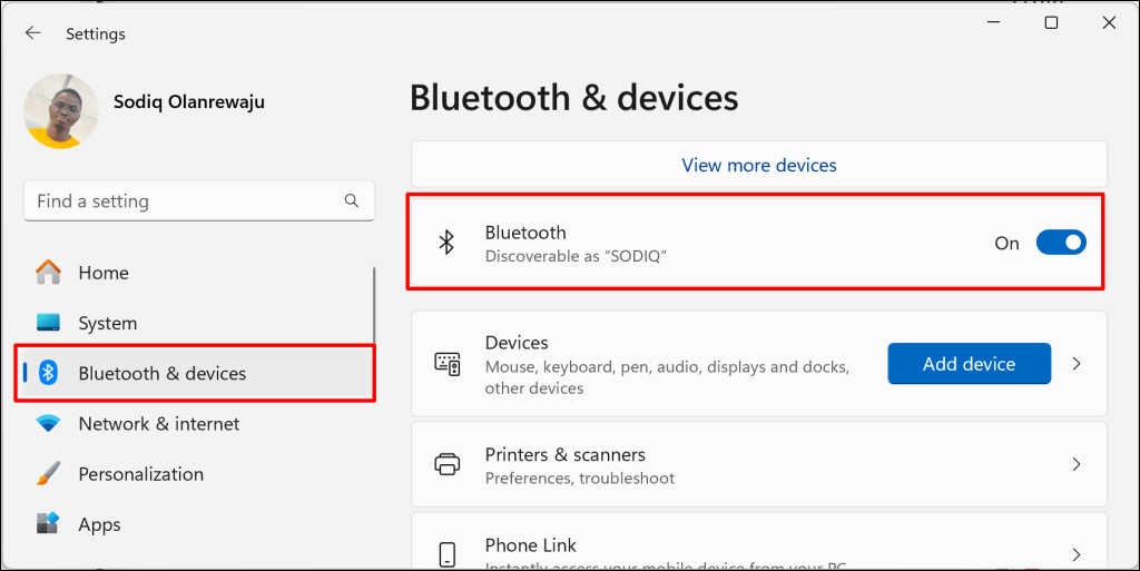 قائمة إعدادات "البلوتوث والأجهزة" في نظام التشغيل Windows