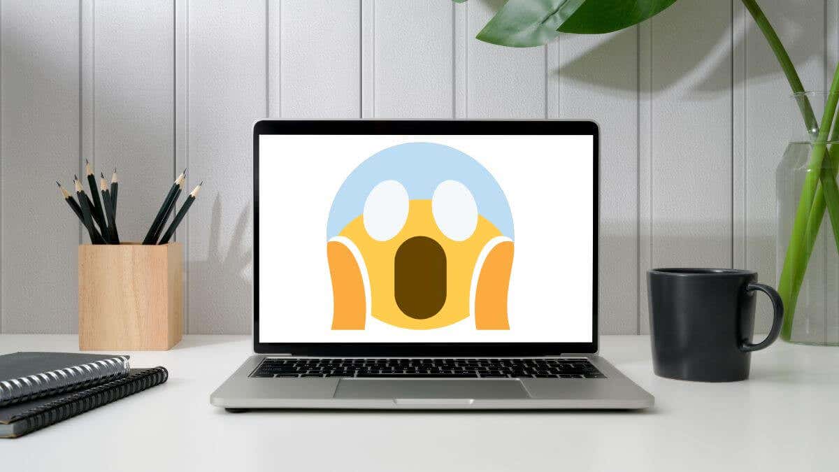 شاشة MacBook البيضاء للموت: ما هو وكيفية إصلاح الصورة 1