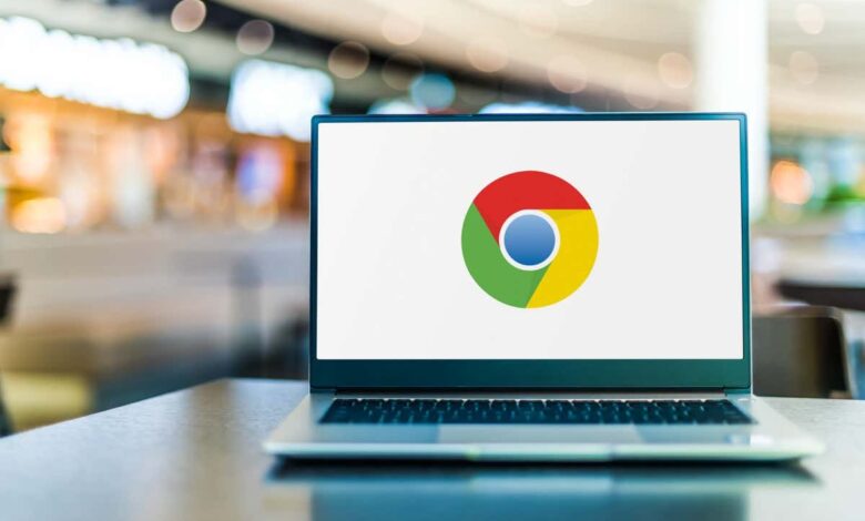 كيفية إصلاح خطأ "الساعة الخاصة بك إلى الأمام" في Google Chrome